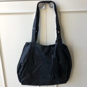 Banana Republic boho leather black shoulder bag / purse with tassel
